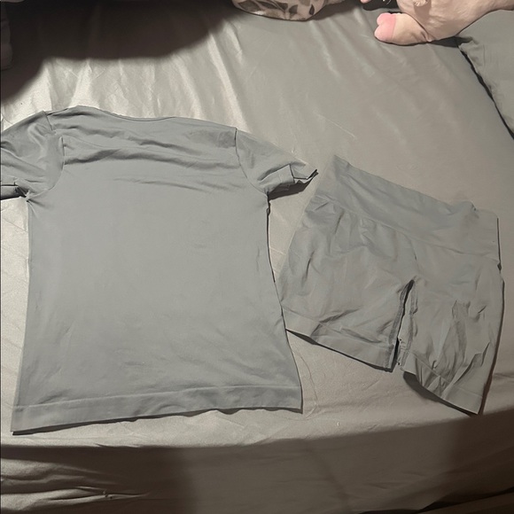 Skims set - Picture 4 of 4